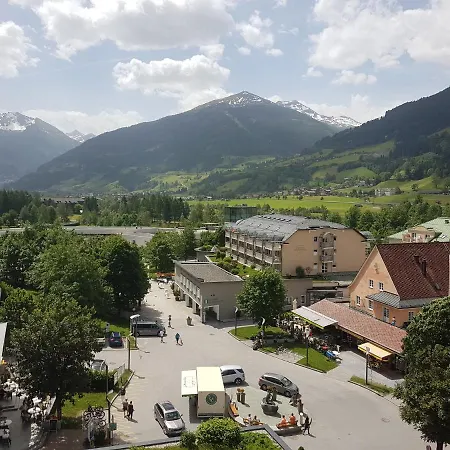 Апартаменти Rooftop Бад-Гофгаштайн